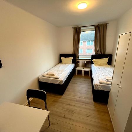 3-Zimmer Monteurwohnung Mit Balkon Neumünster Eksteriør billede